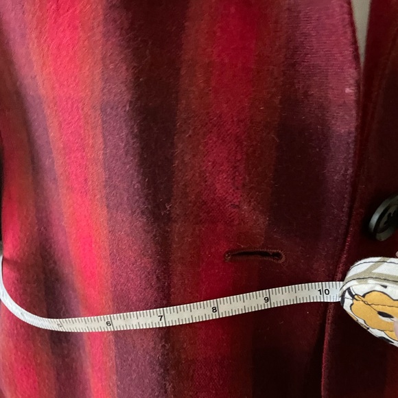 Pendleton Red and Black Woolen Jacket - Picture 11 of 12